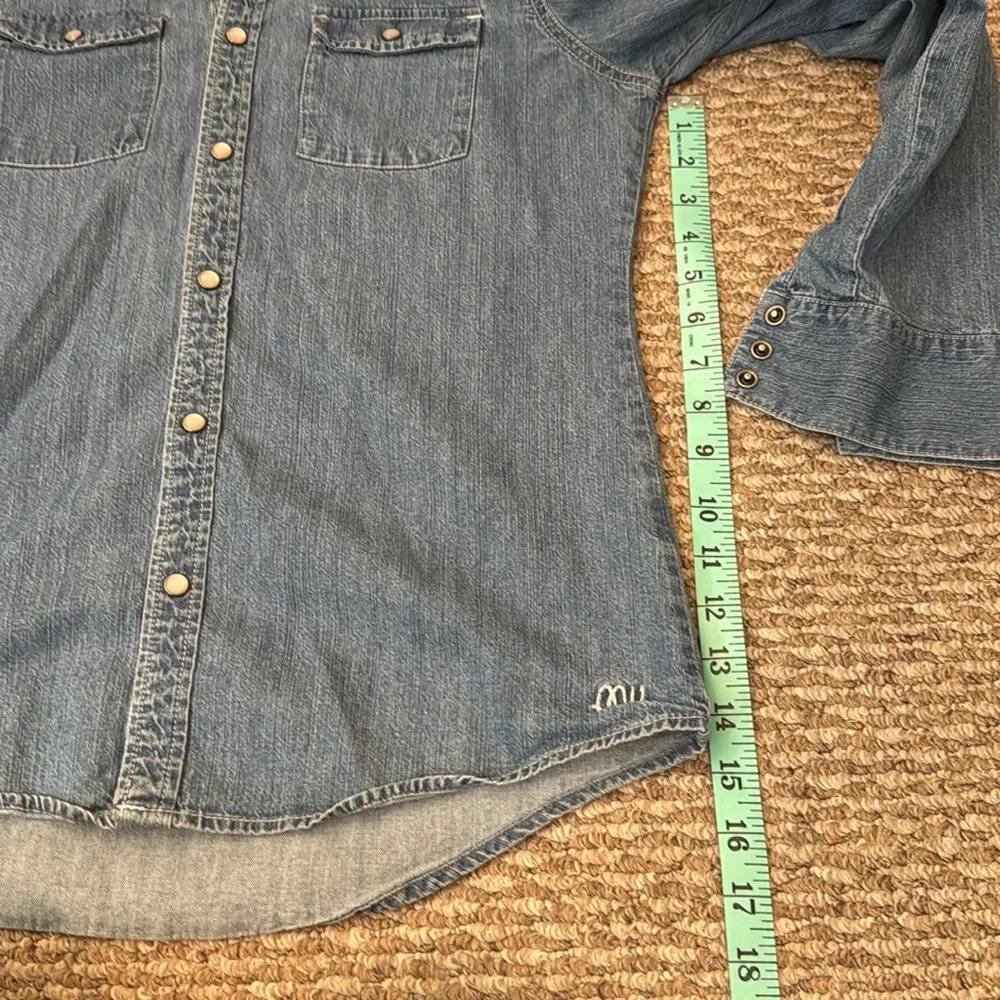 Denim Pearl-Snap Shirt - W's Medium - Mountain Khakis - Button Down Long-Sleeve - Picture 6 of 8
